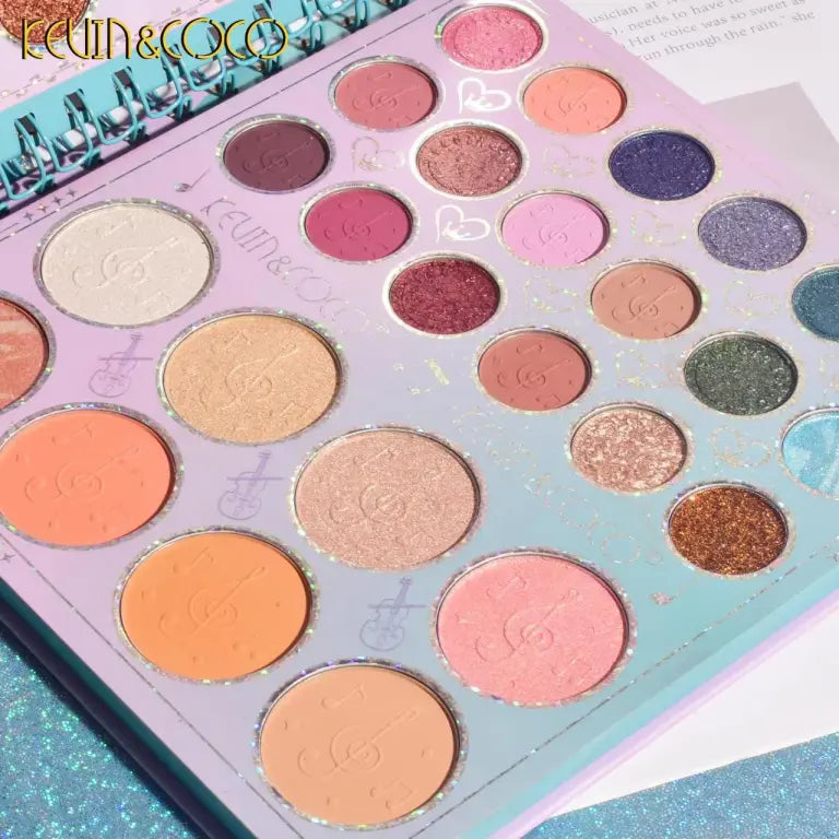 KEVIN&COCO 62colour coil violin wednesday eyeshadow palette Hongxuan Cosmetics