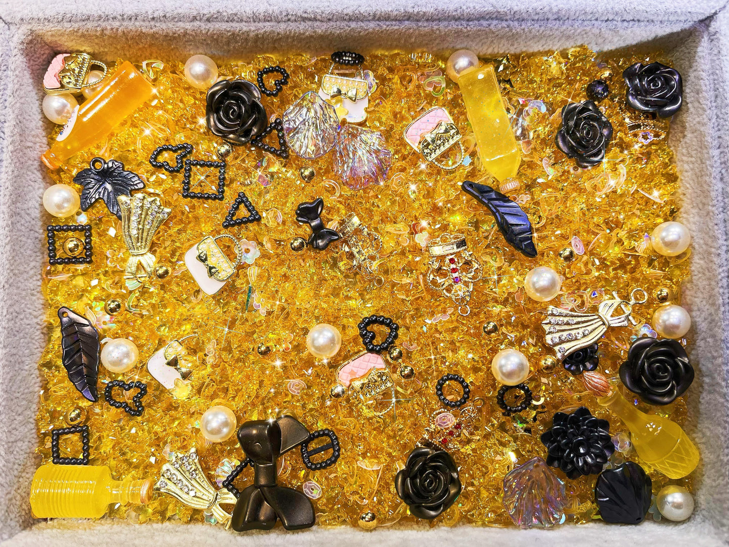 【V03】Vanity Fair (Buy 1 shovel get 2 shovels!)