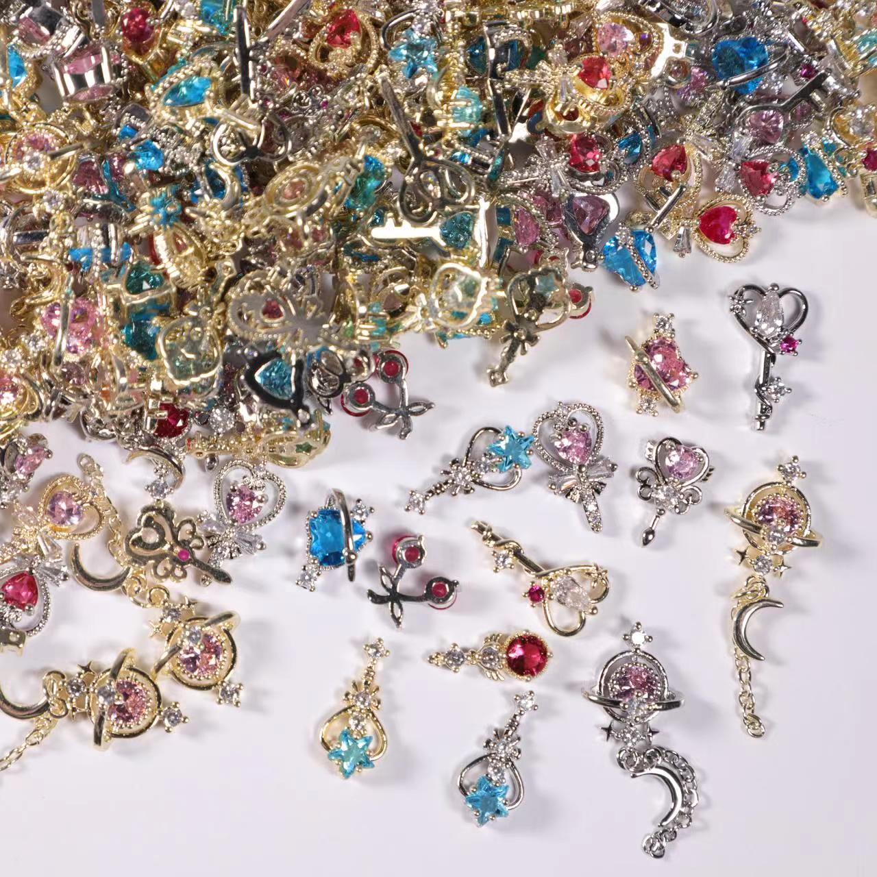 BUY 1 SHOVEL GET 2 SHOVELS!(JC LIMITED)