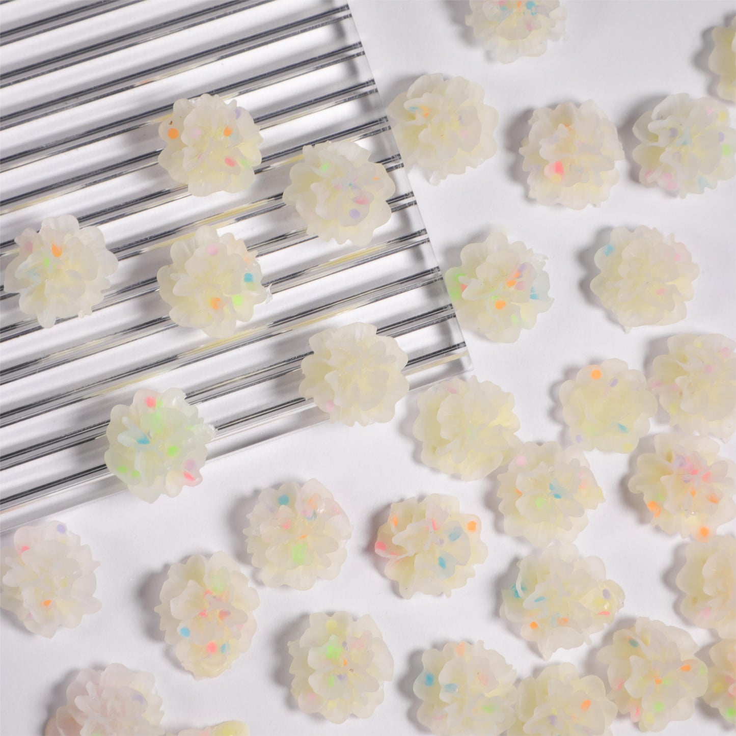 【F02】Floral Puff (Buy 1 shovel get 2 shovels!)