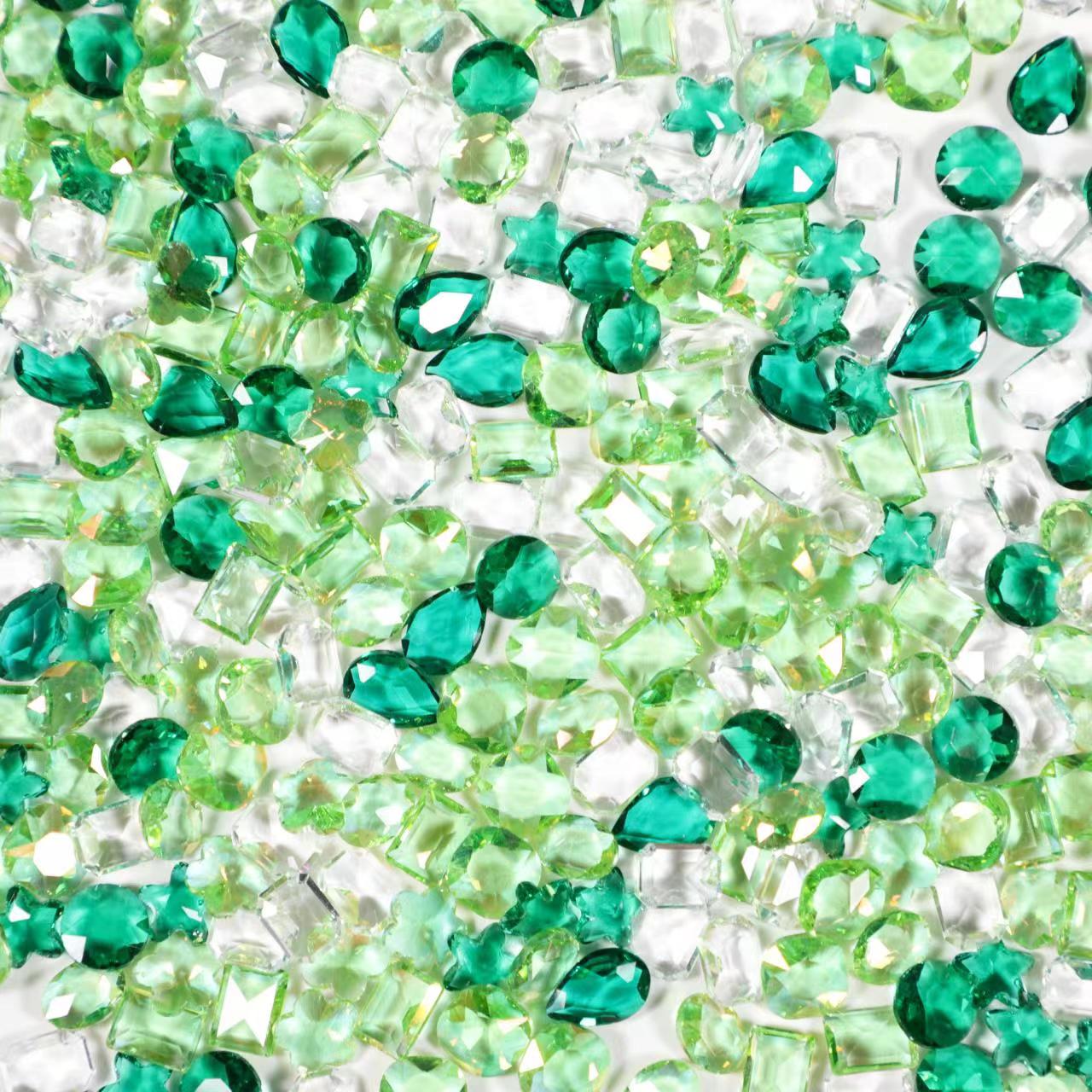 【SG09】Emerald Chic (Buy 1 shovel get 2 shovels!)