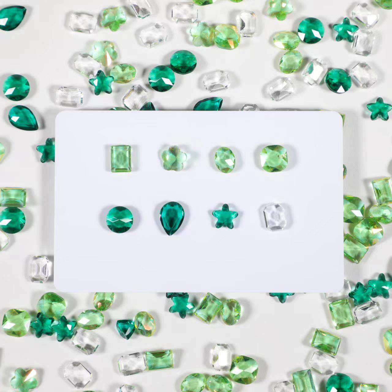 【SG06】Emerald Chic