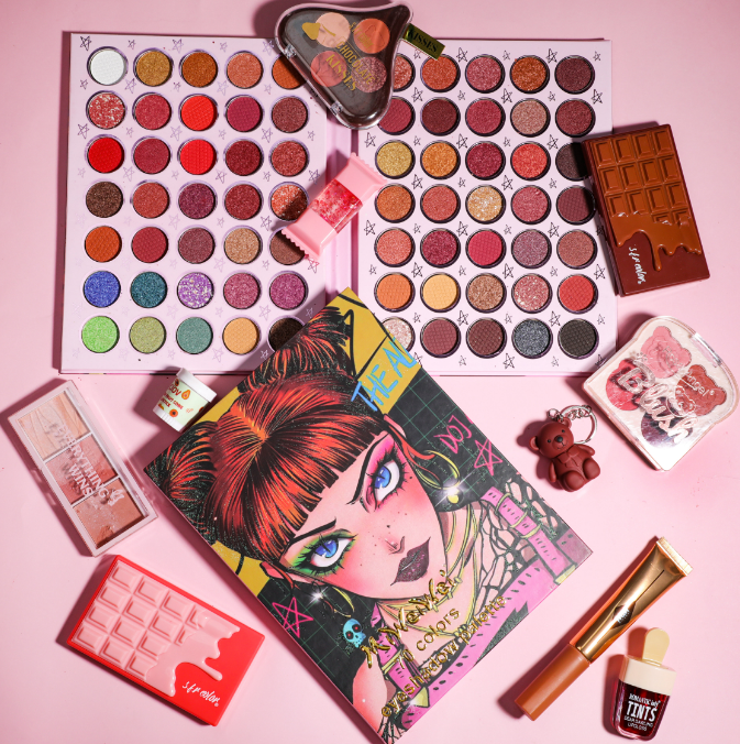 Makeup Clearance Sale Bag（you can get everything you want 1.5kg)