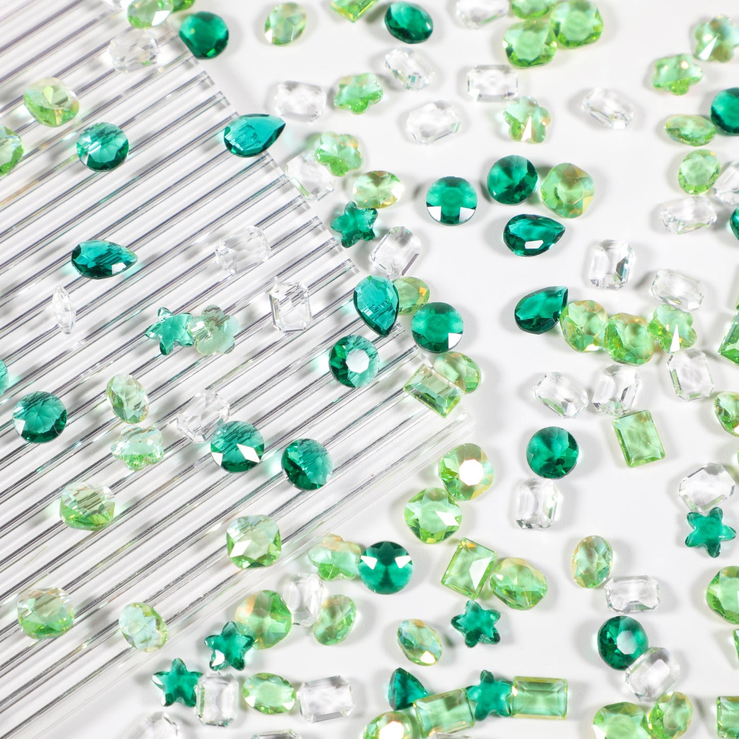 【SG09】Emerald Chic (Buy 1 shovel get 2 shovels!)