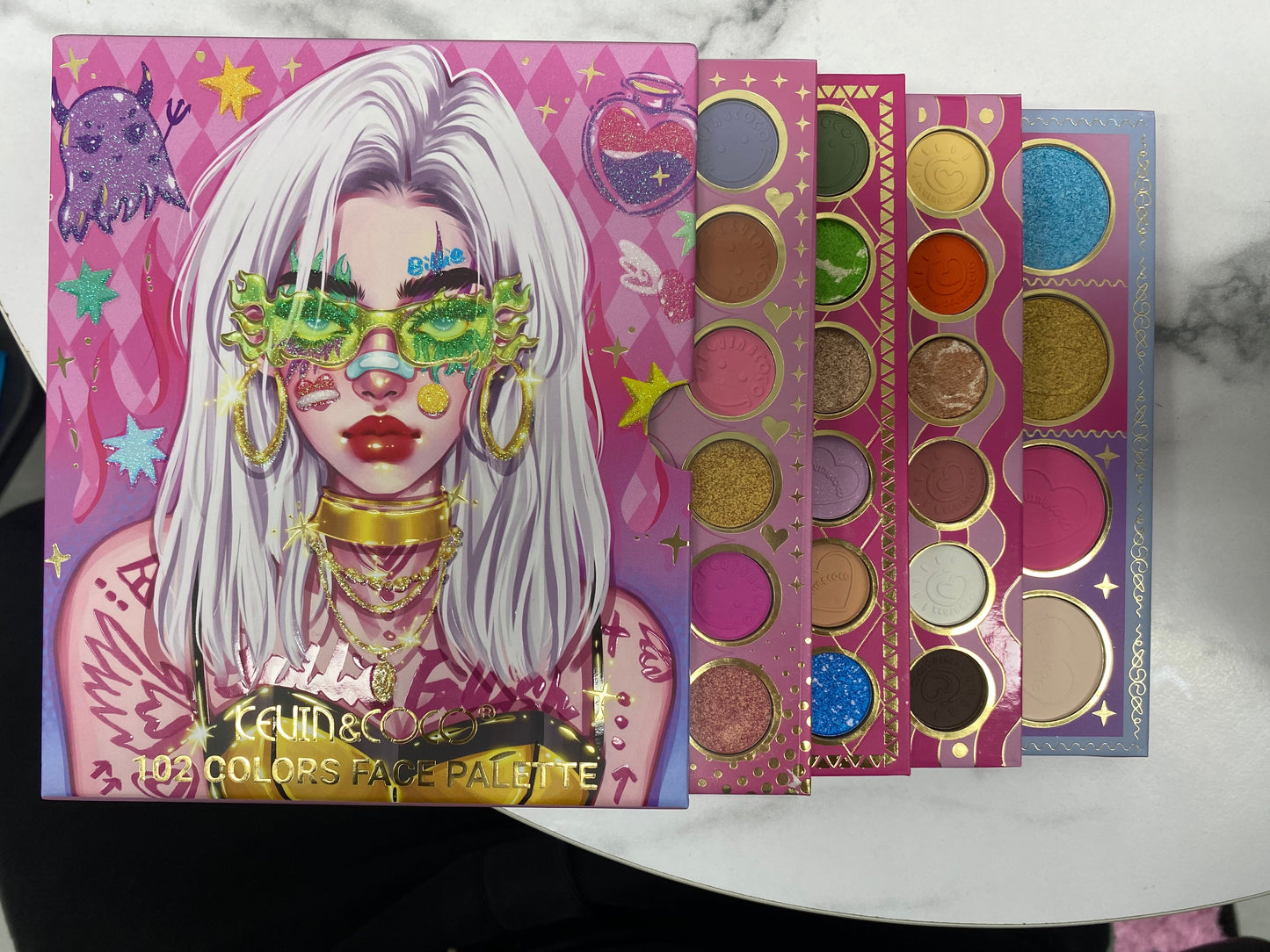 Kevin coco 102 color eyeshadow white hair girl